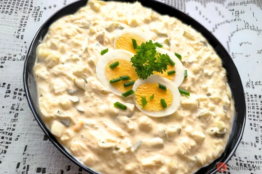 150G Retro Vajickovy Salat Pecivo