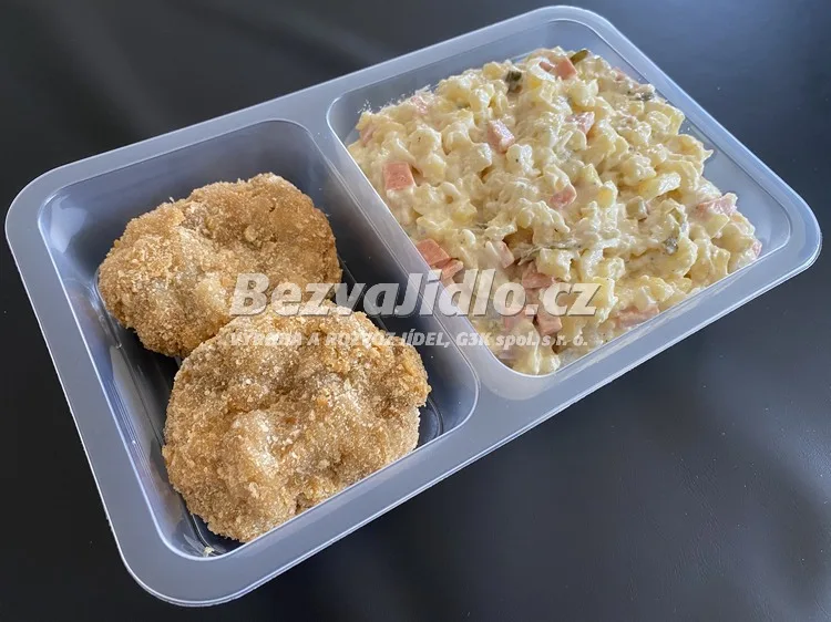 Meal 381 Smazene Ceske Karbanatky 2 Ks S Domacim Bramborovym Salatem