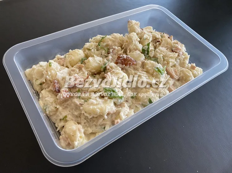 Meal 388 Bramborove Noky S Uzenym Kurecim Masem Zelim A Smetanou