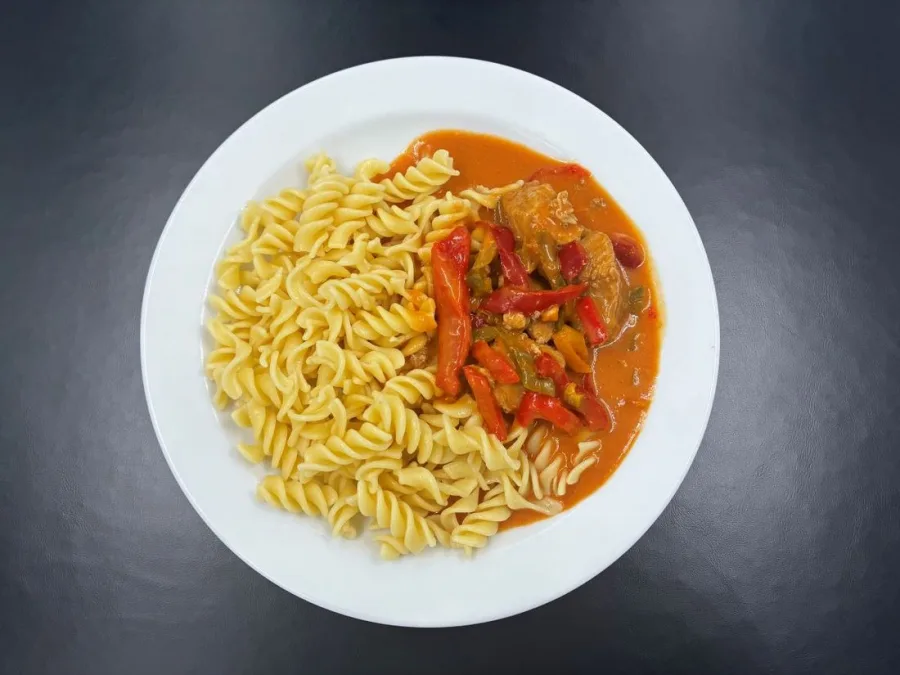Meal 412 200G Madarsky Veprovy Paprikas Testoviny