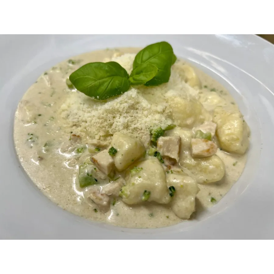 Meal 413 450G Gnocchi S Kurecim Masem V Syrove Omacce