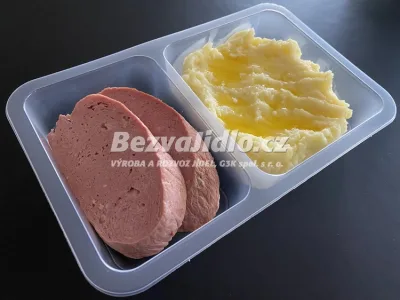 Pečená jemná drůbeží sekaná (200g), s bramborovou kaší m.m.