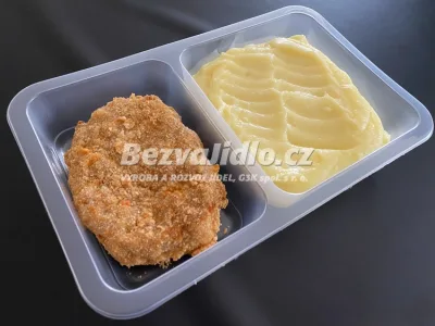 Smažený Holandský řízek se sýrem, s bramborovou kaší m.m.