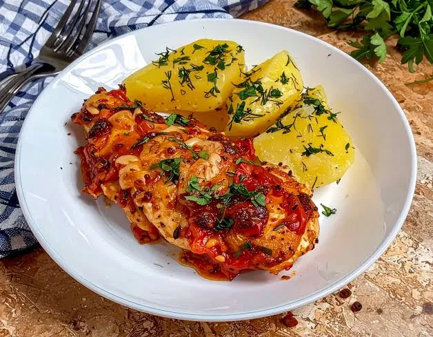 Meal 631 150G Kureci Prso S Rajcaty A Syrem Brambor Nase Tatarka