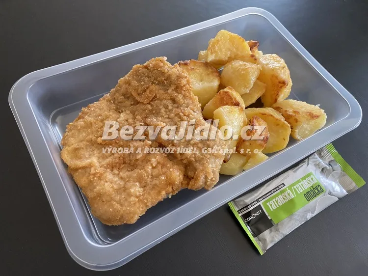 Meal 735 Smazeny Marinovany Veprovy Rizek V Cesneku S Opecenym Bramborem A Tatarskou Omackou