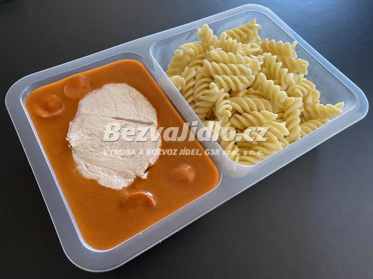 Meal 769 Frankfurtska Pecene Z Krutich Prsou S Testovinami