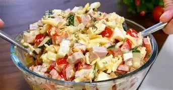 Meal 822 Testovinovy Salat Se Zeleninou Tremi Druhy Syru Sunkou Vejcem Dip